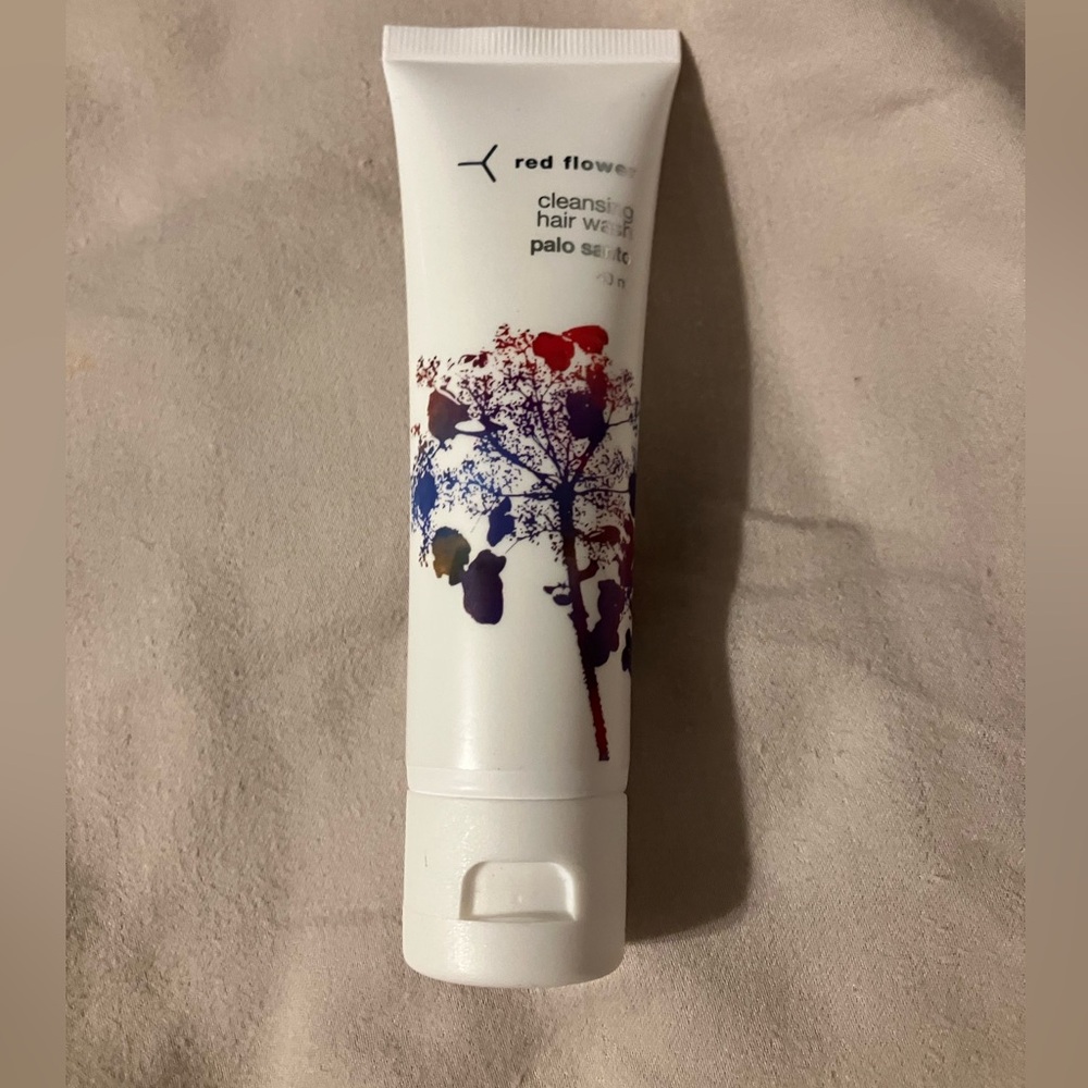 Red Flower Palo Santo Cleansing Hair Wash - 1.35 Oz / 40 ml - Travel Size